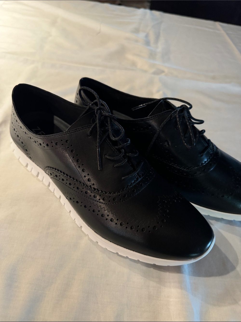 Zerogrand Cole Haan Black Leather Brogue Oxfords with White Sole